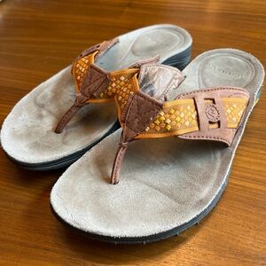 Merrell Rosarito Tan and Brown Sandals Size 8